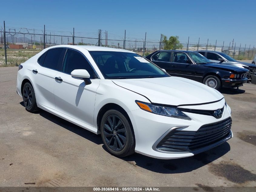 2023 TOYOTA CAMRY LE