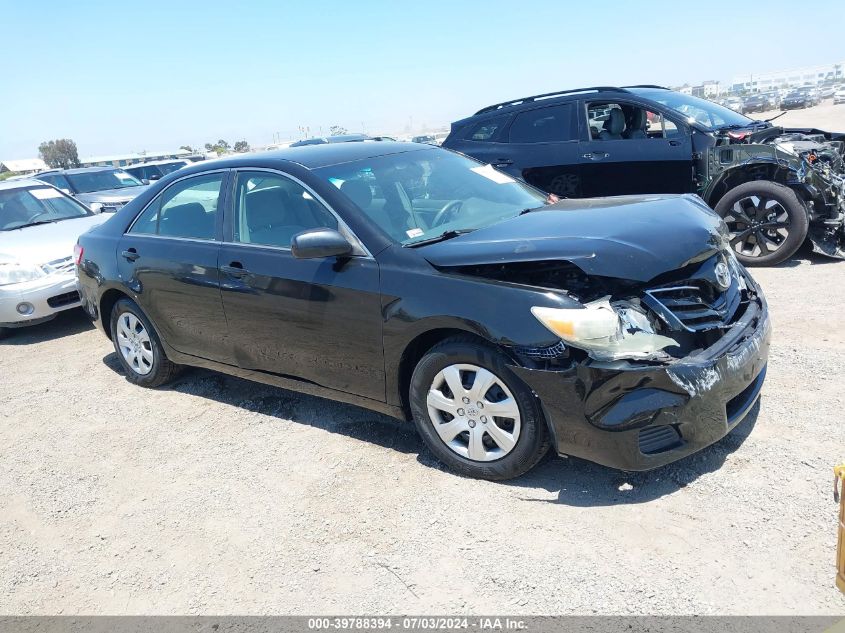 2011 TOYOTA CAMRY LE