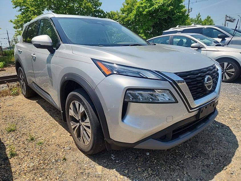 2021 NISSAN ROGUE SV