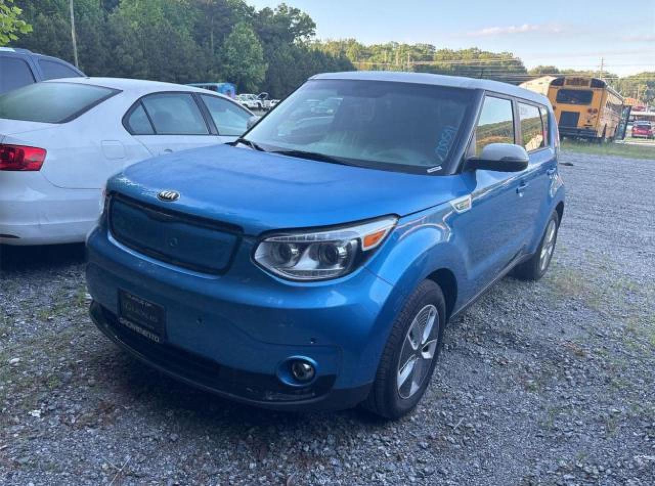 2017 KIA SOUL EV +