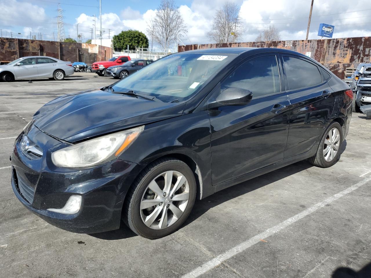 2013 HYUNDAI ACCENT GLS