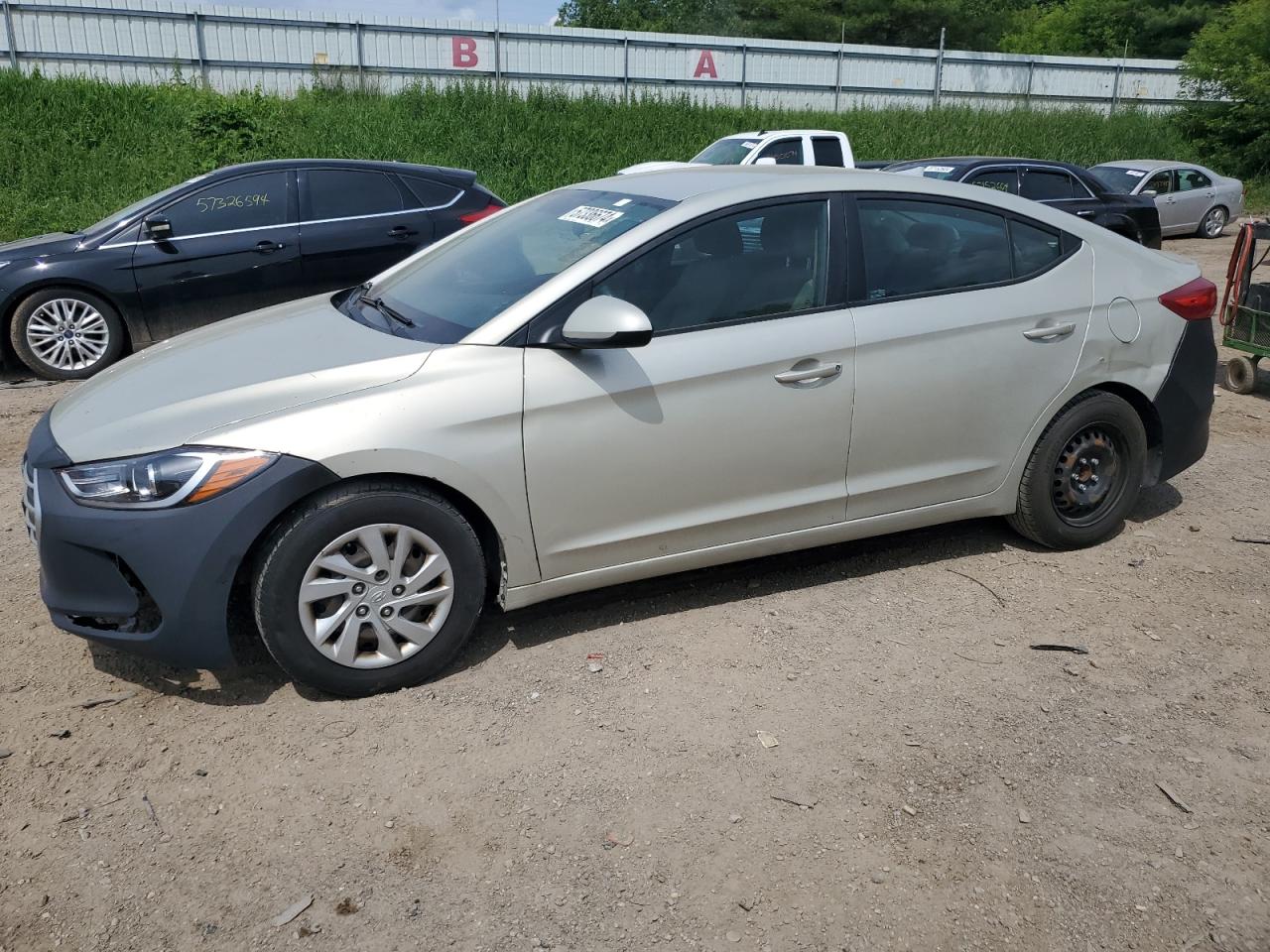 2017 HYUNDAI ELANTRA SE