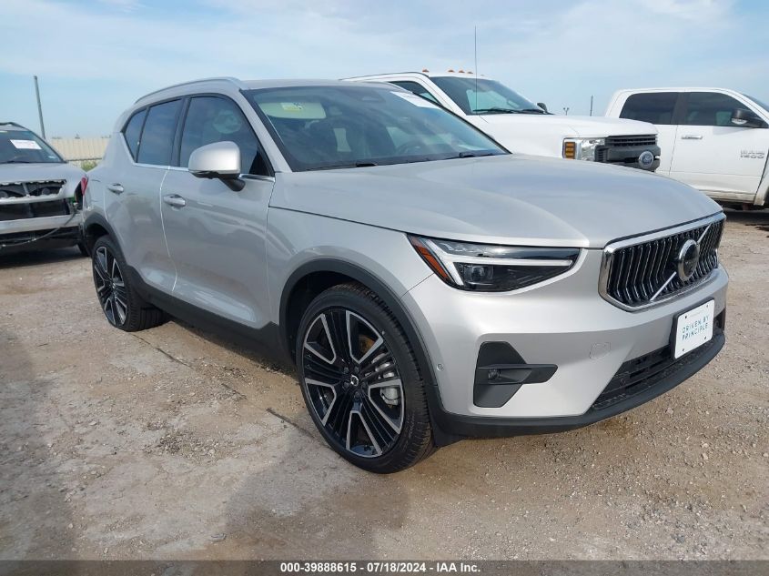 2024 VOLVO XC40 B5 ULTIMATE BRIGHT THEME