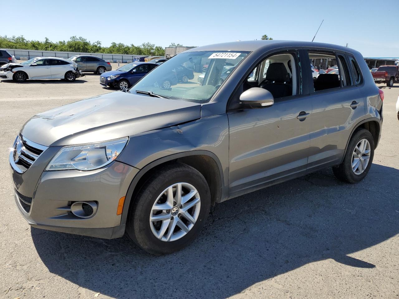 2011 VOLKSWAGEN TIGUAN S