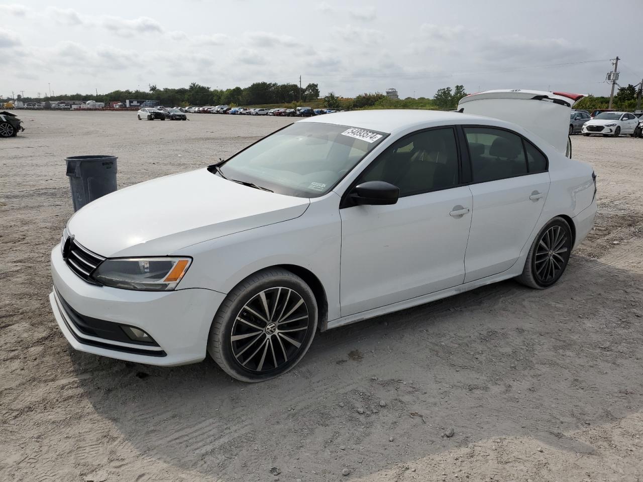 2015 VOLKSWAGEN JETTA SE