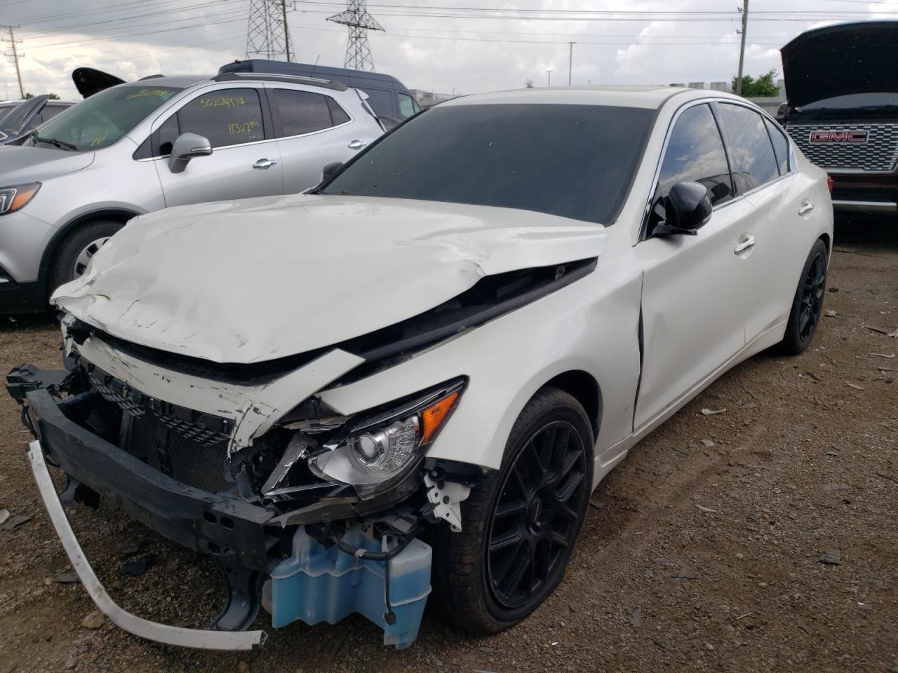 2015 INFINITI Q50 BASE