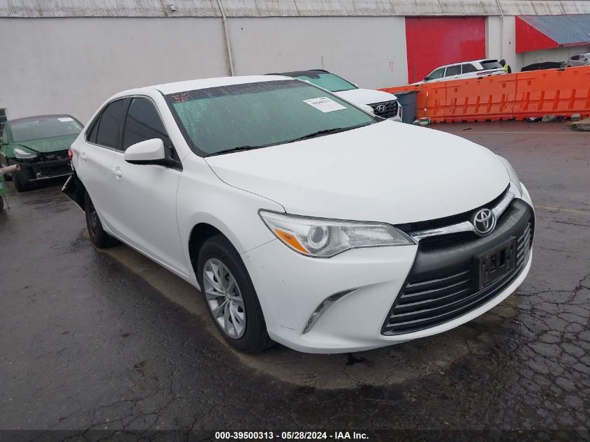 2015 TOYOTA CAMRY LE