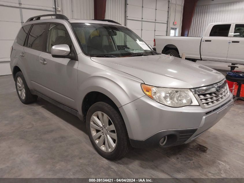 2013 SUBARU FORESTER 2.5X LIMITED