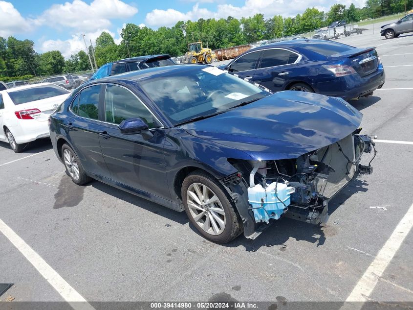 2022 TOYOTA CAMRY LE