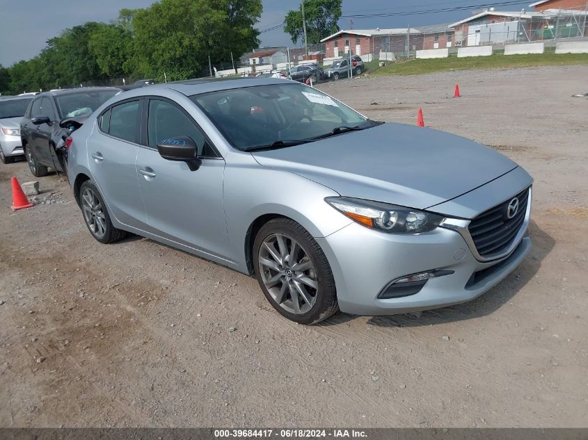 2018 MAZDA MAZDA3 TOURING