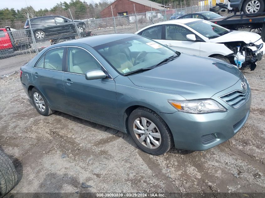 2011 TOYOTA CAMRY LE