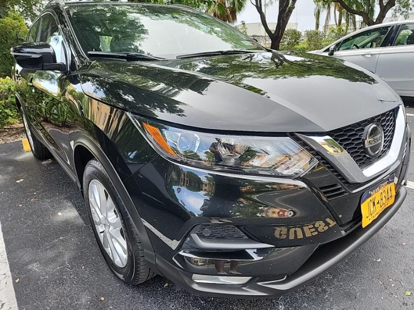 2021 NISSAN ROGUE SPORT SV