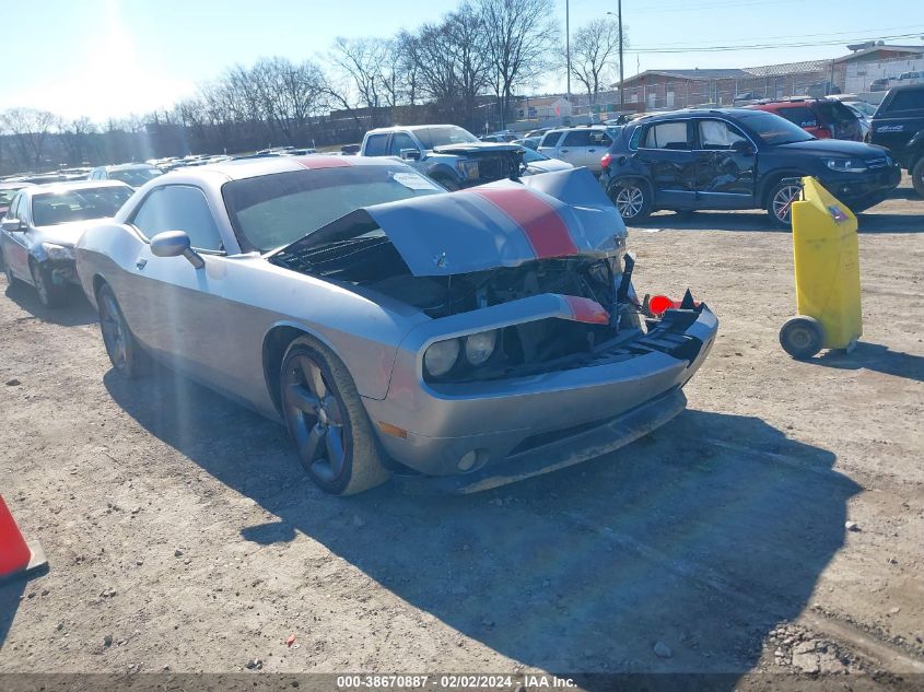 2013 DODGE CHALLENGER SXT