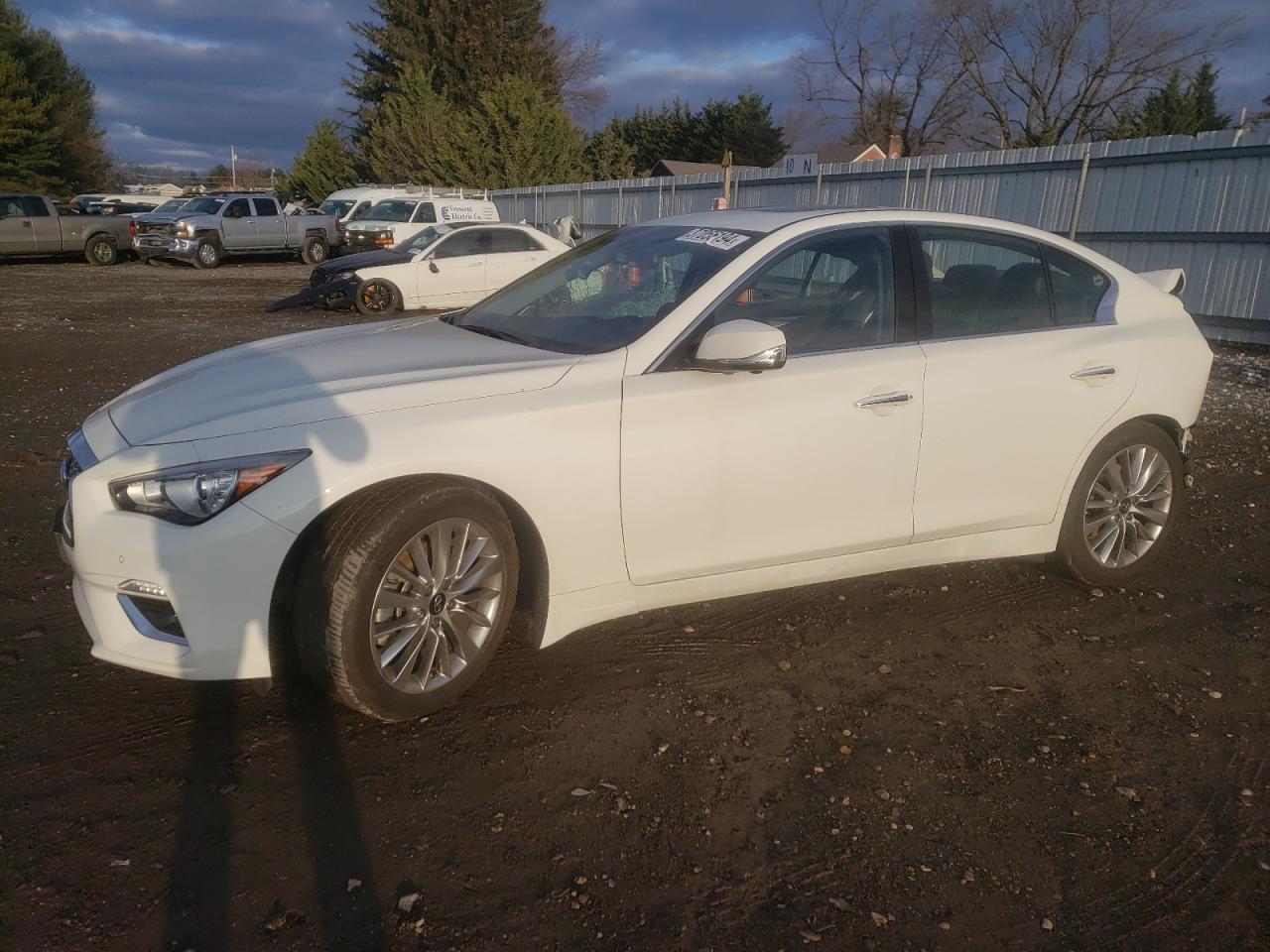 2022 INFINITI Q50 LUXE