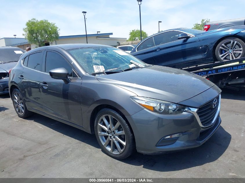 2018 MAZDA MAZDA3 TOURING