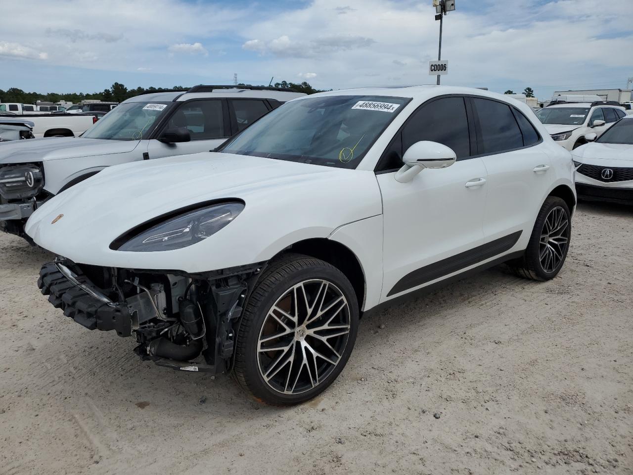 2023 PORSCHE MACAN BASE