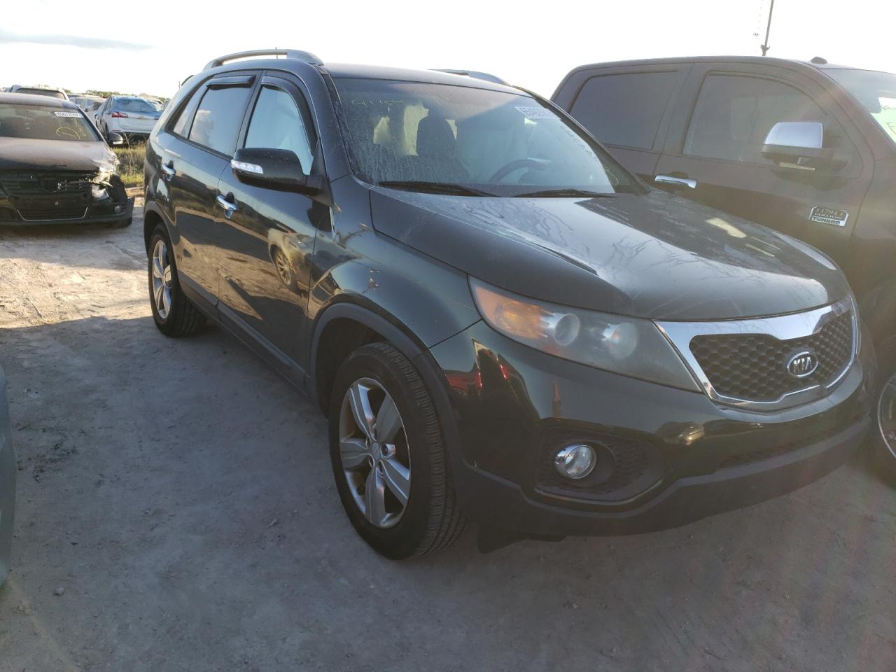 2013 KIA SORENTO EX