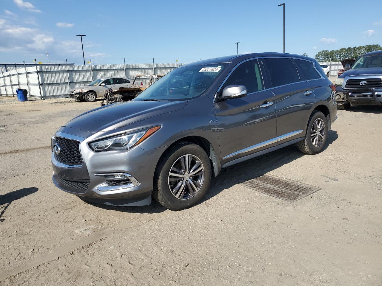 2017 INFINITI QX60