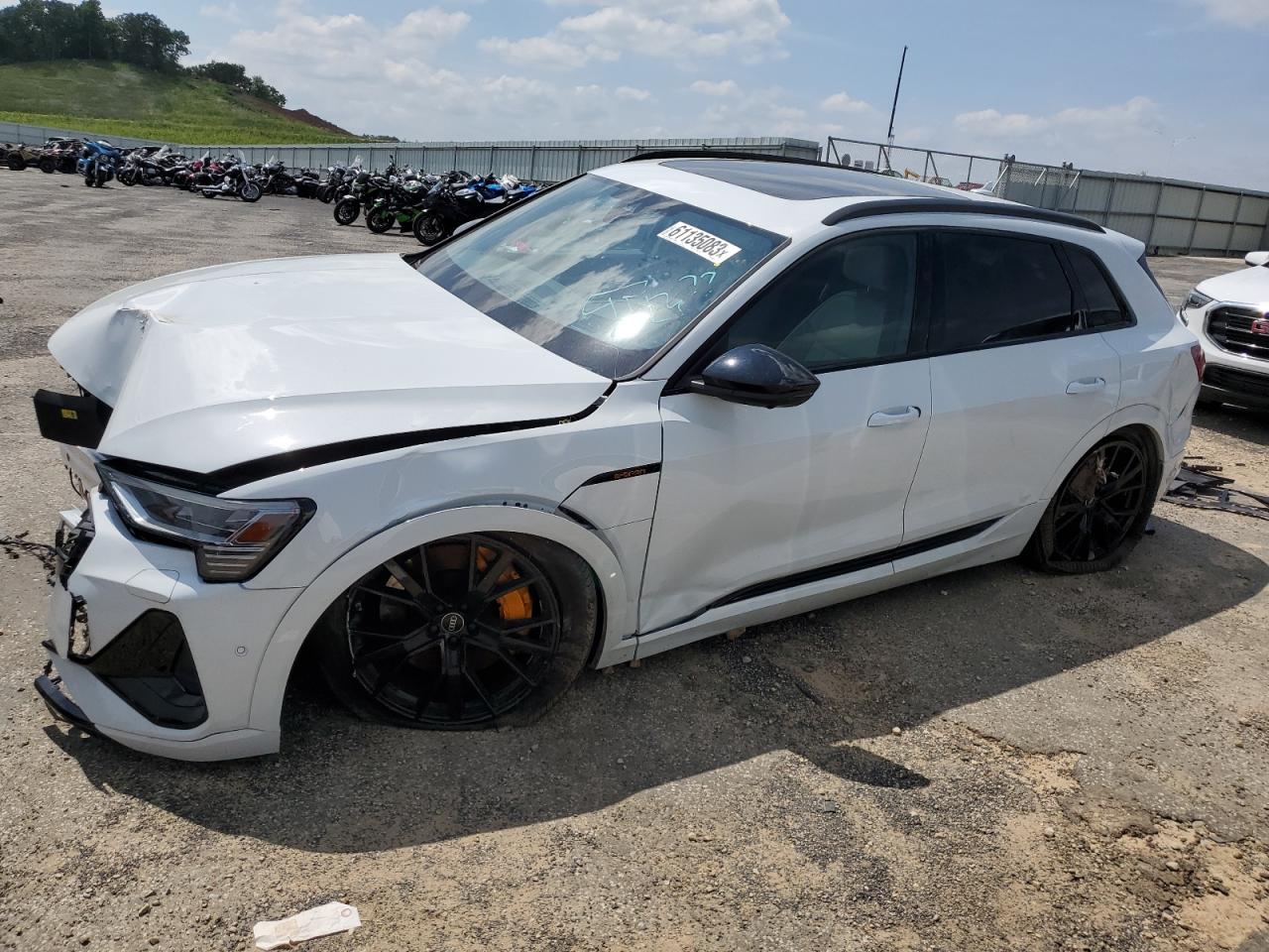 2022 AUDI E-TRON CHRONOS