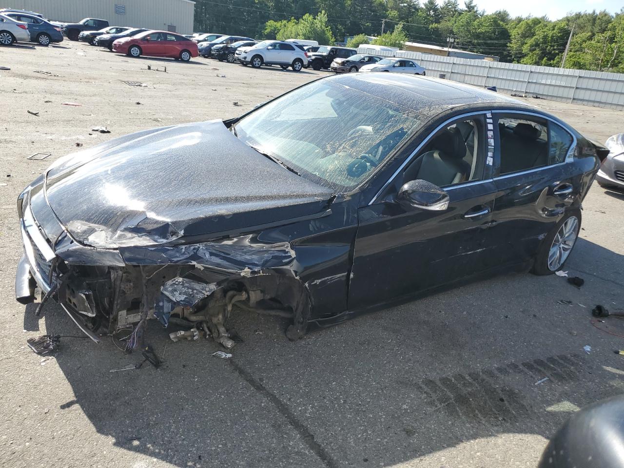 2015 INFINITI Q50 BASE