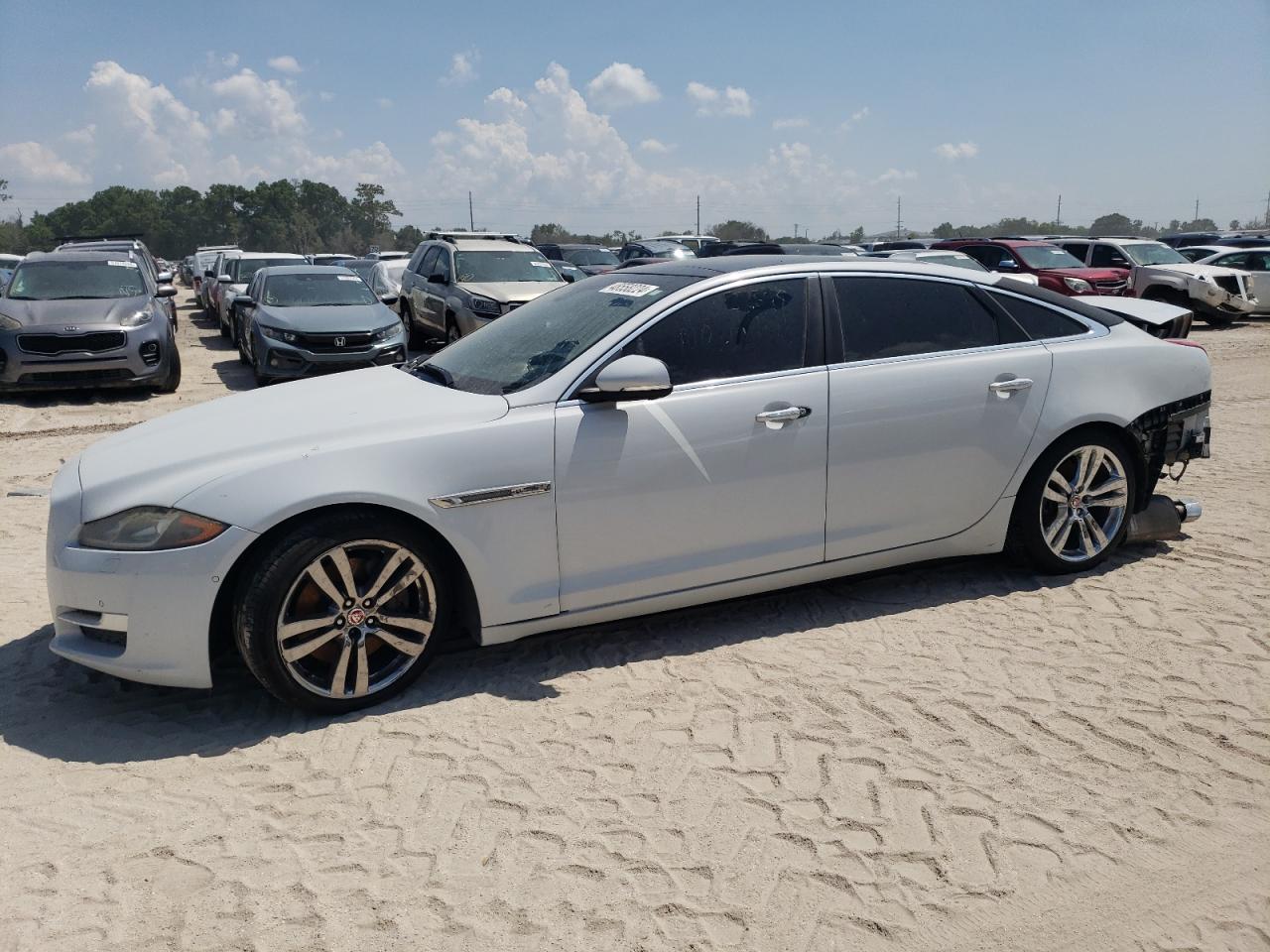 2016 JAGUAR XJL PORTFOLIO