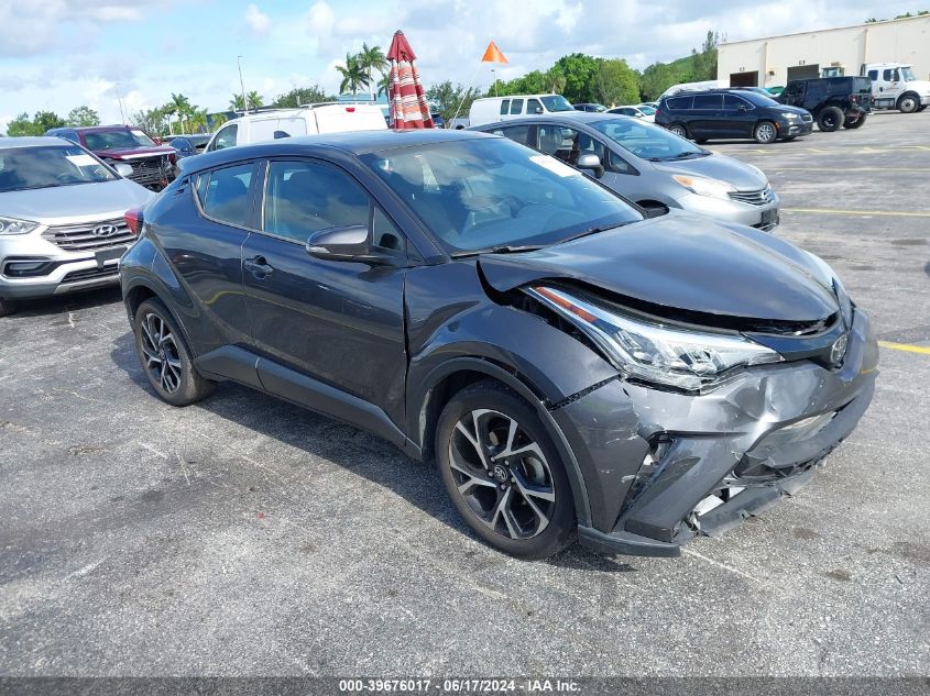 2021 TOYOTA C-HR XLE