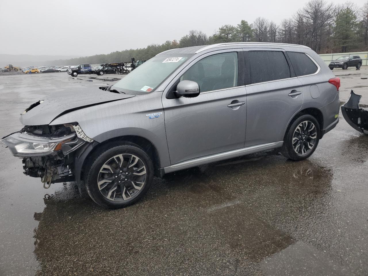 2018 MITSUBISHI OUTLANDER SE