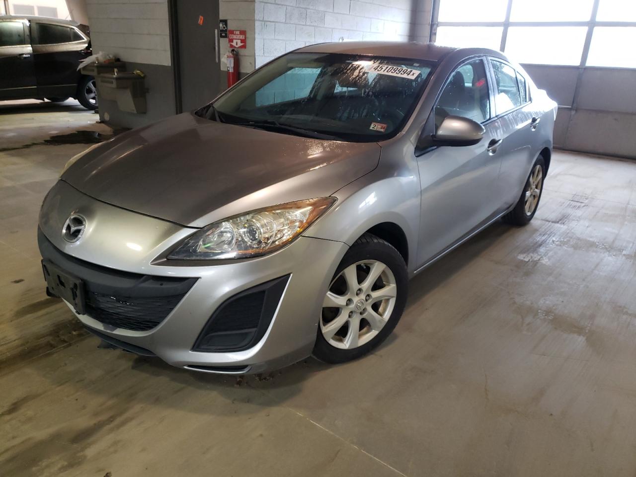 2010 MAZDA 3 I