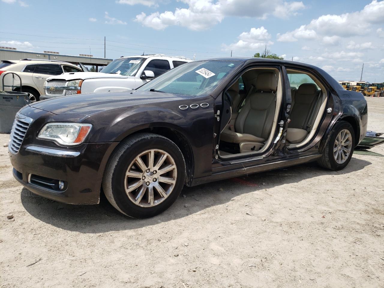 2012 CHRYSLER 300 LIMITED