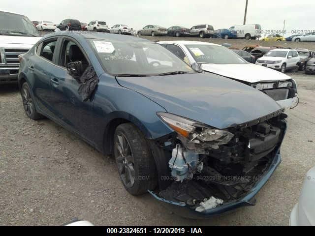 2018 MAZDA MAZDA3 TOURING