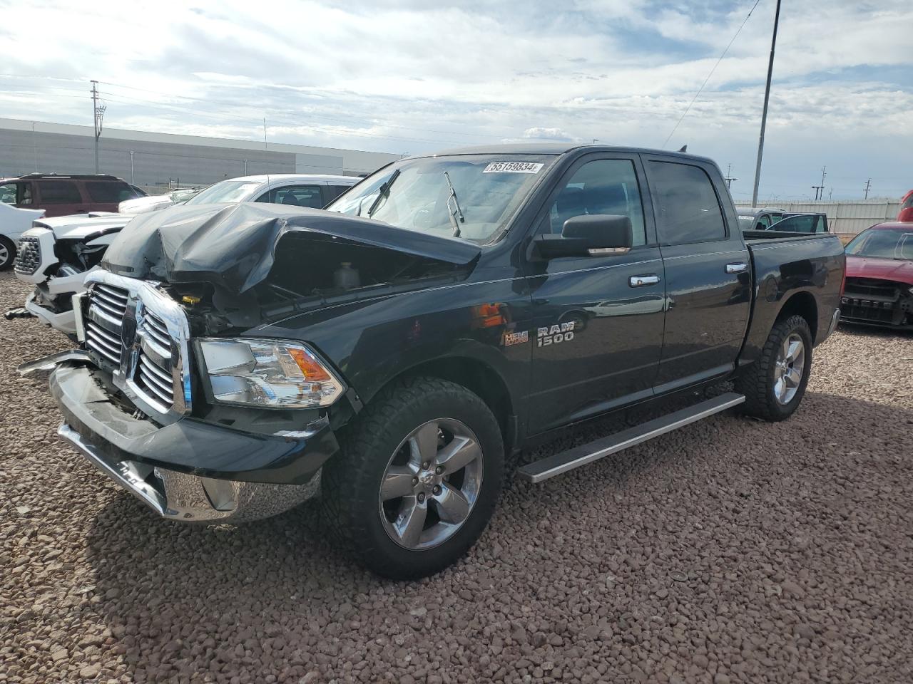 2016 RAM 1500 SLT