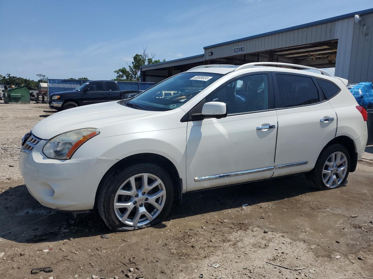 2013 NISSAN ROGUE S