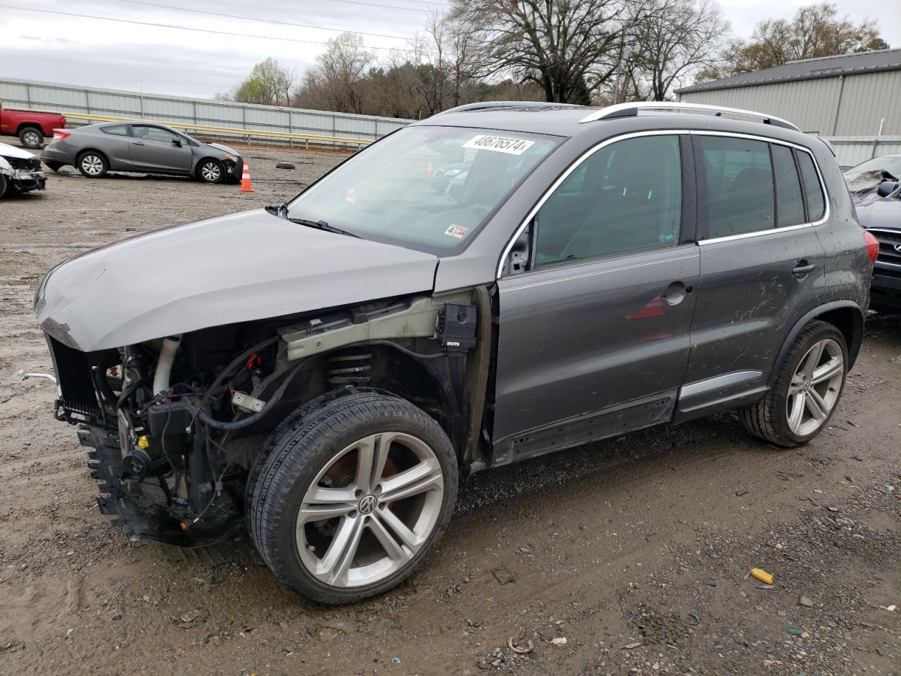 2014 VOLKSWAGEN TIGUAN S