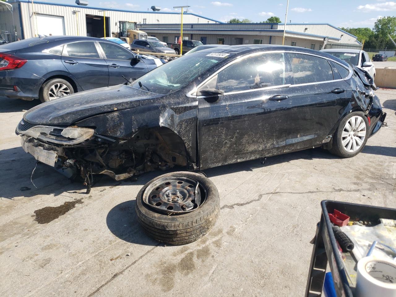 2015 CHRYSLER 200 LX