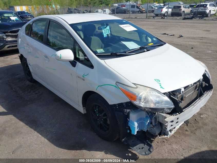 2013 TOYOTA PRIUS TWO