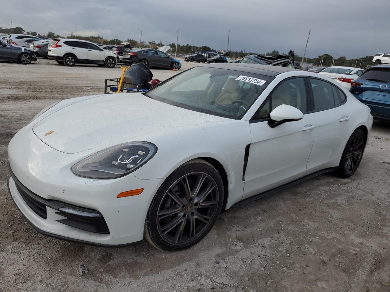 2018 PORSCHE PANAMERA 4