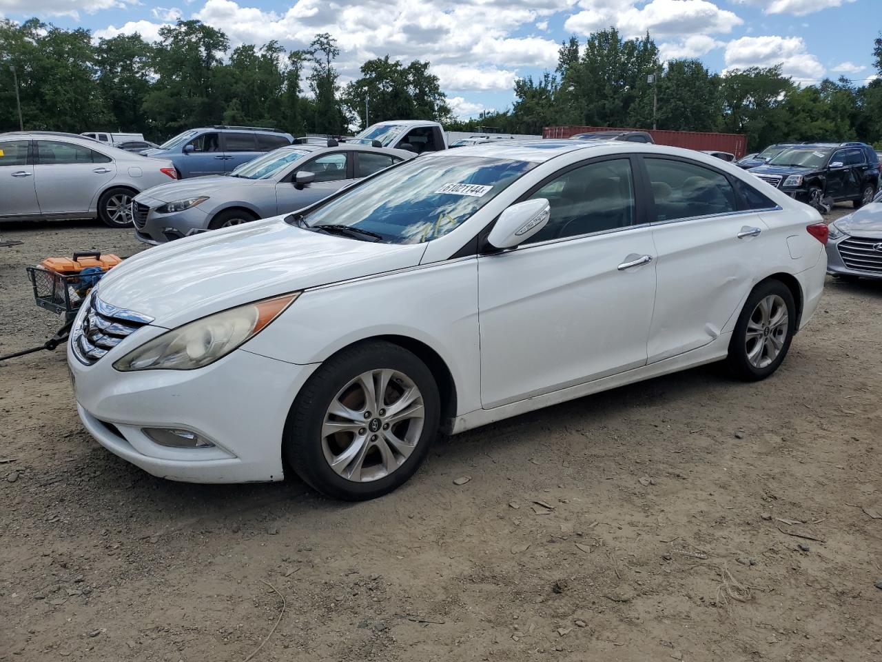 2011 HYUNDAI SONATA SE