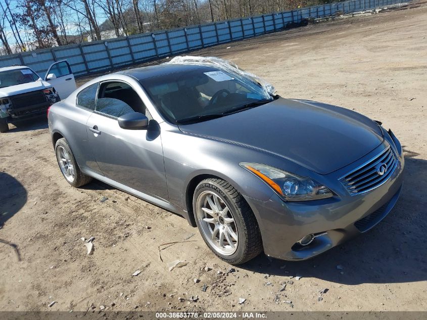 2013 INFINITI G37X