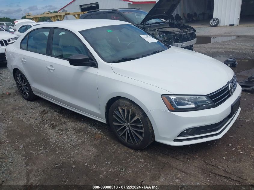 2016 VOLKSWAGEN JETTA SPORT