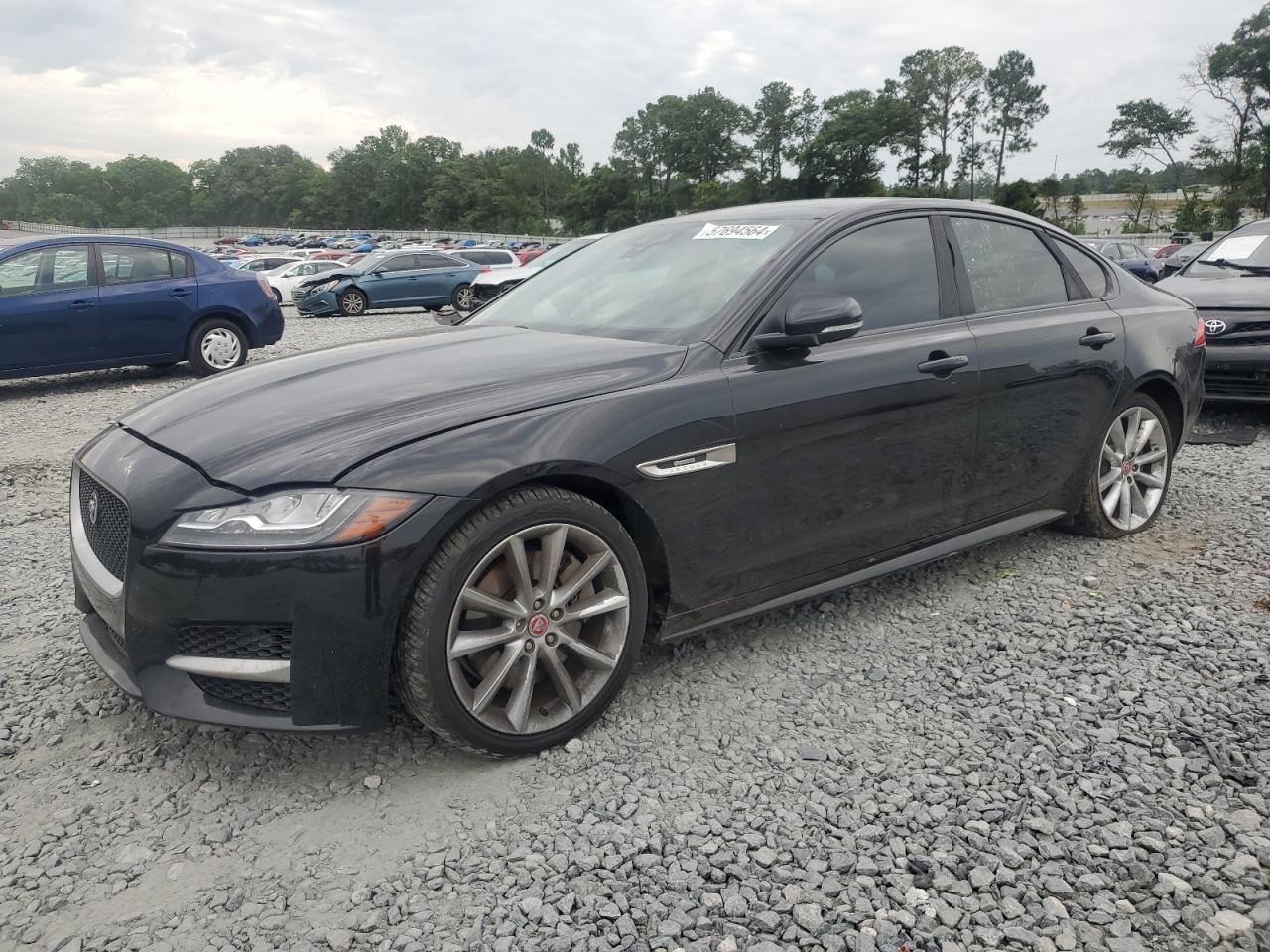 2016 JAGUAR XF R - SPORT