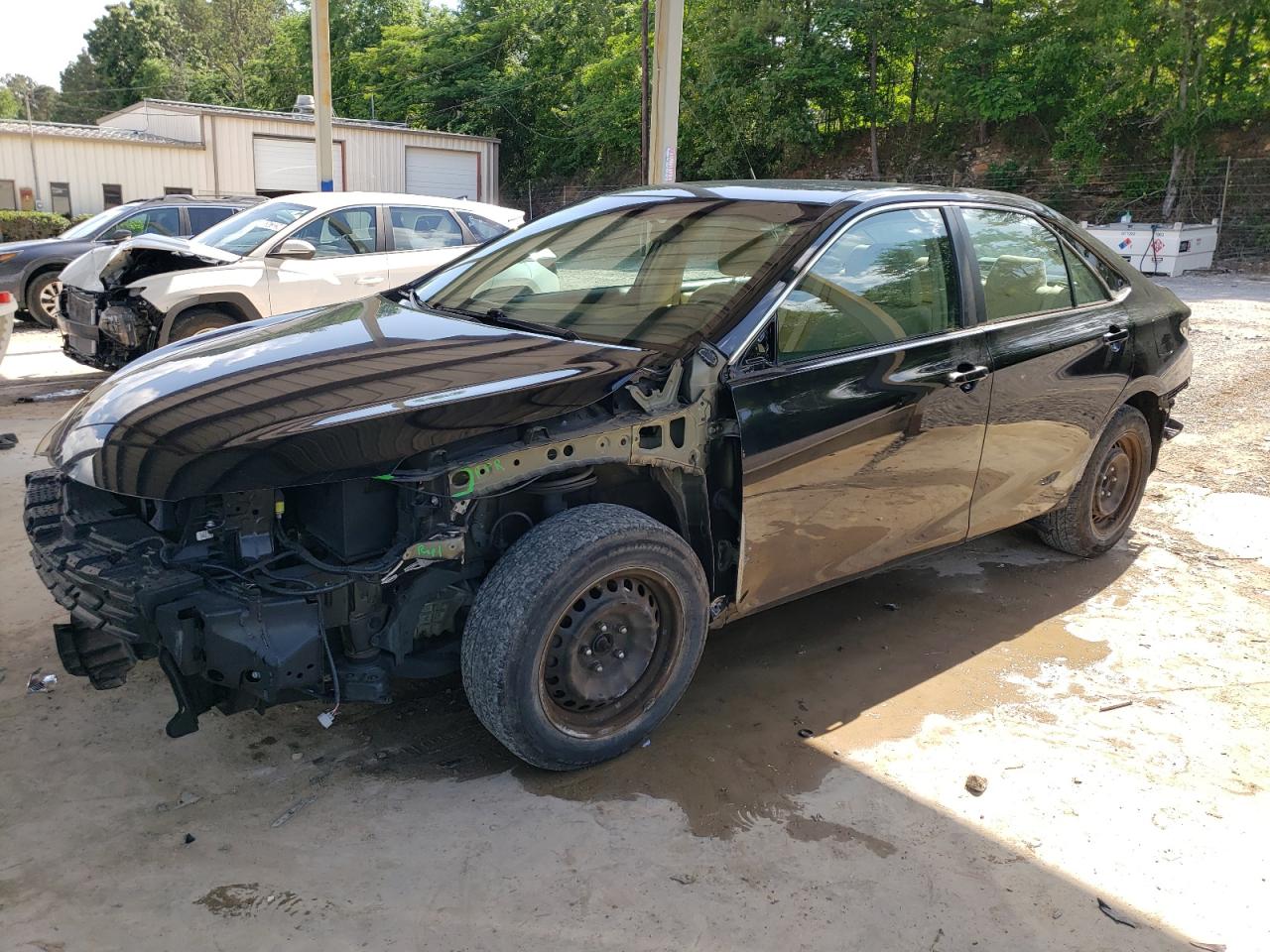 2016 TOYOTA CAMRY LE