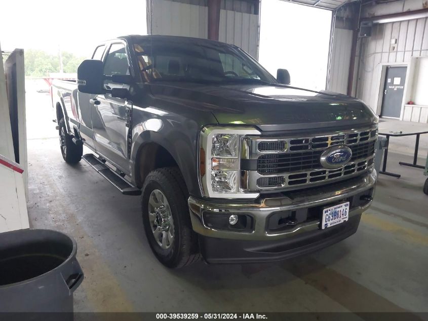 2024 FORD F-250 XLT