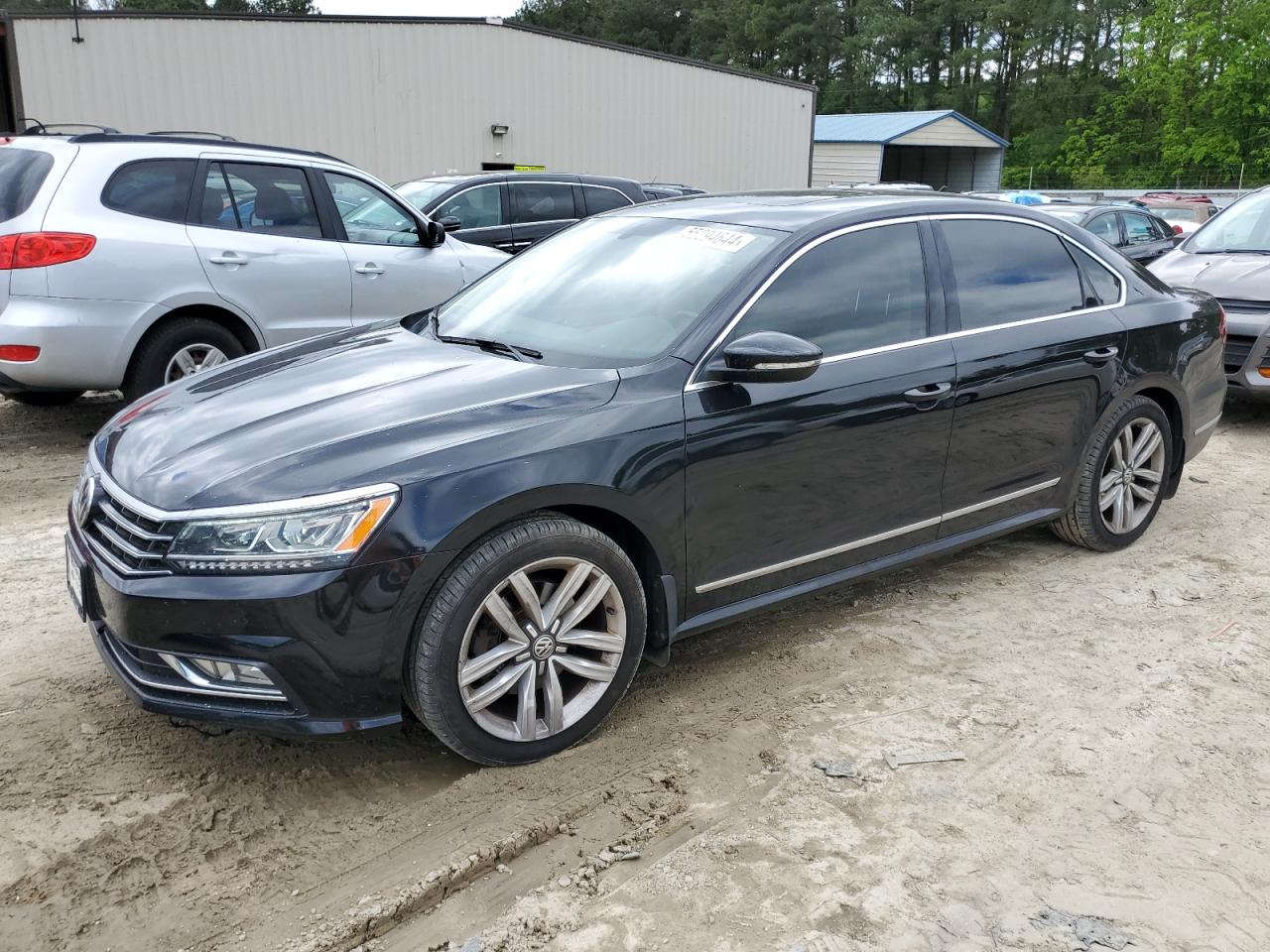 2017 VOLKSWAGEN PASSAT SE