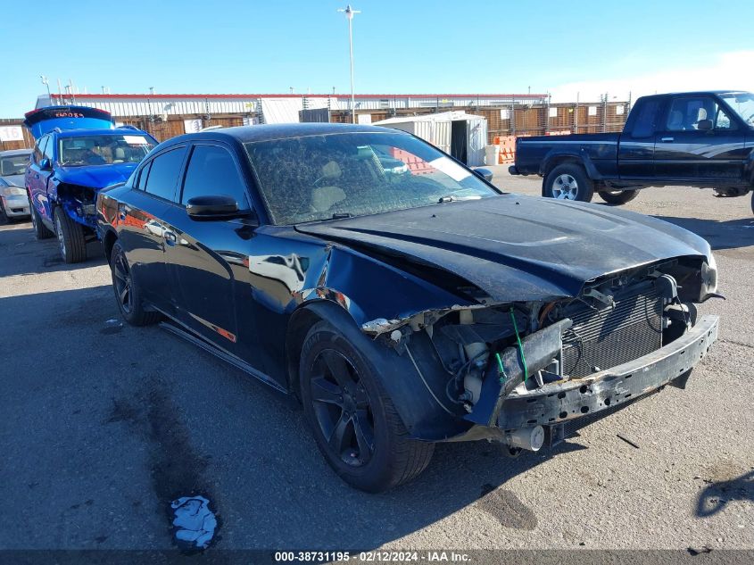 2013 DODGE CHARGER SE