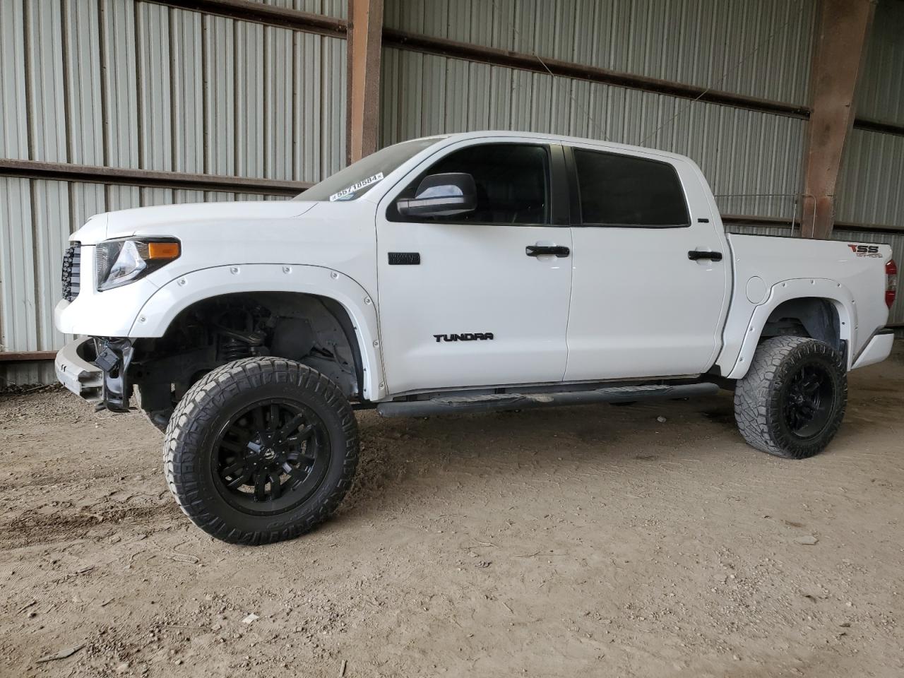 2019 TOYOTA TUNDRA CREWMAX SR5