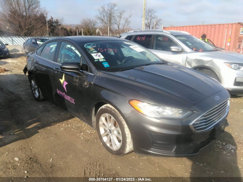 2019 FORD FUSION SE