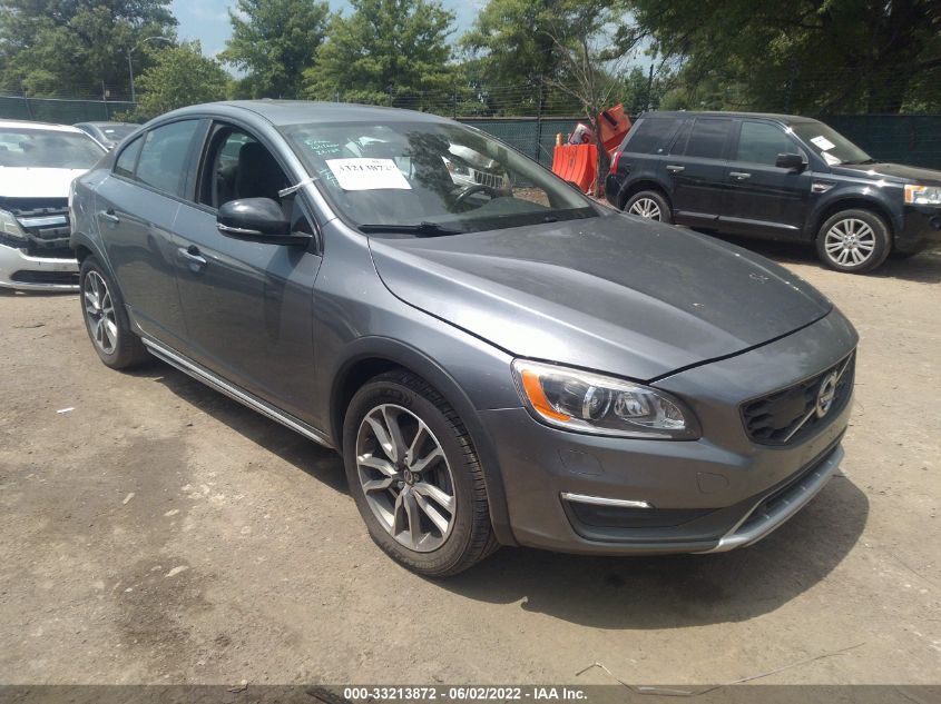 2016 VOLVO S60 CROSS COUNTRY T5 PLATINUM