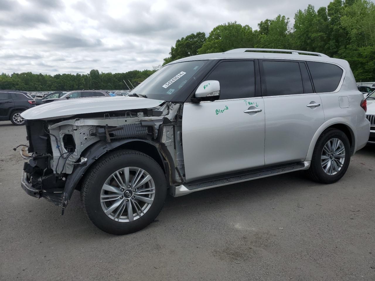 2019 INFINITI QX80 LUXE