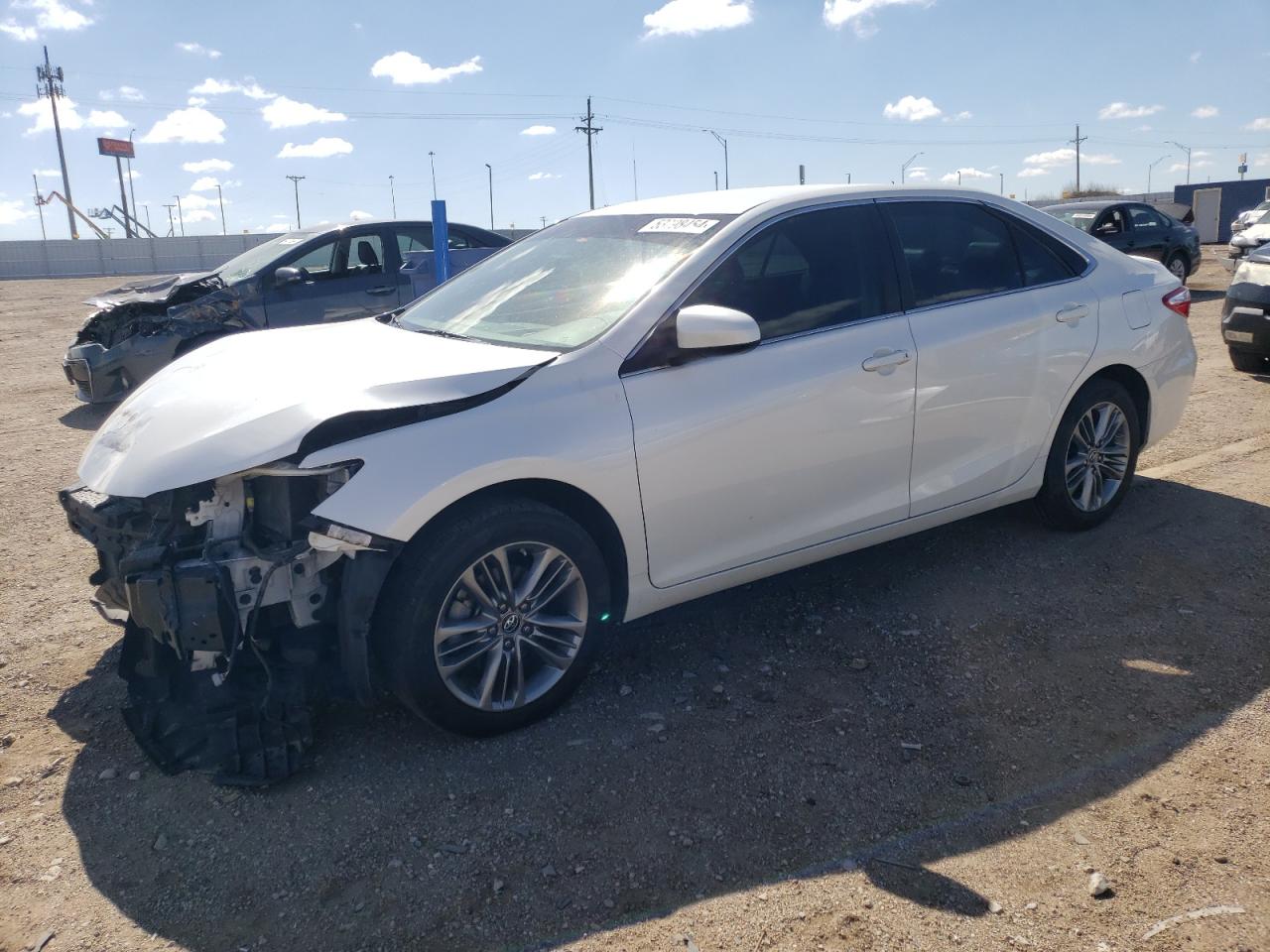 2017 TOYOTA CAMRY LE