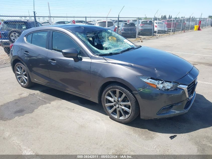 2018 MAZDA MAZDA3 TOURING